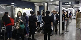 地鐵站用的安檢機需要進行特別定制嗎？